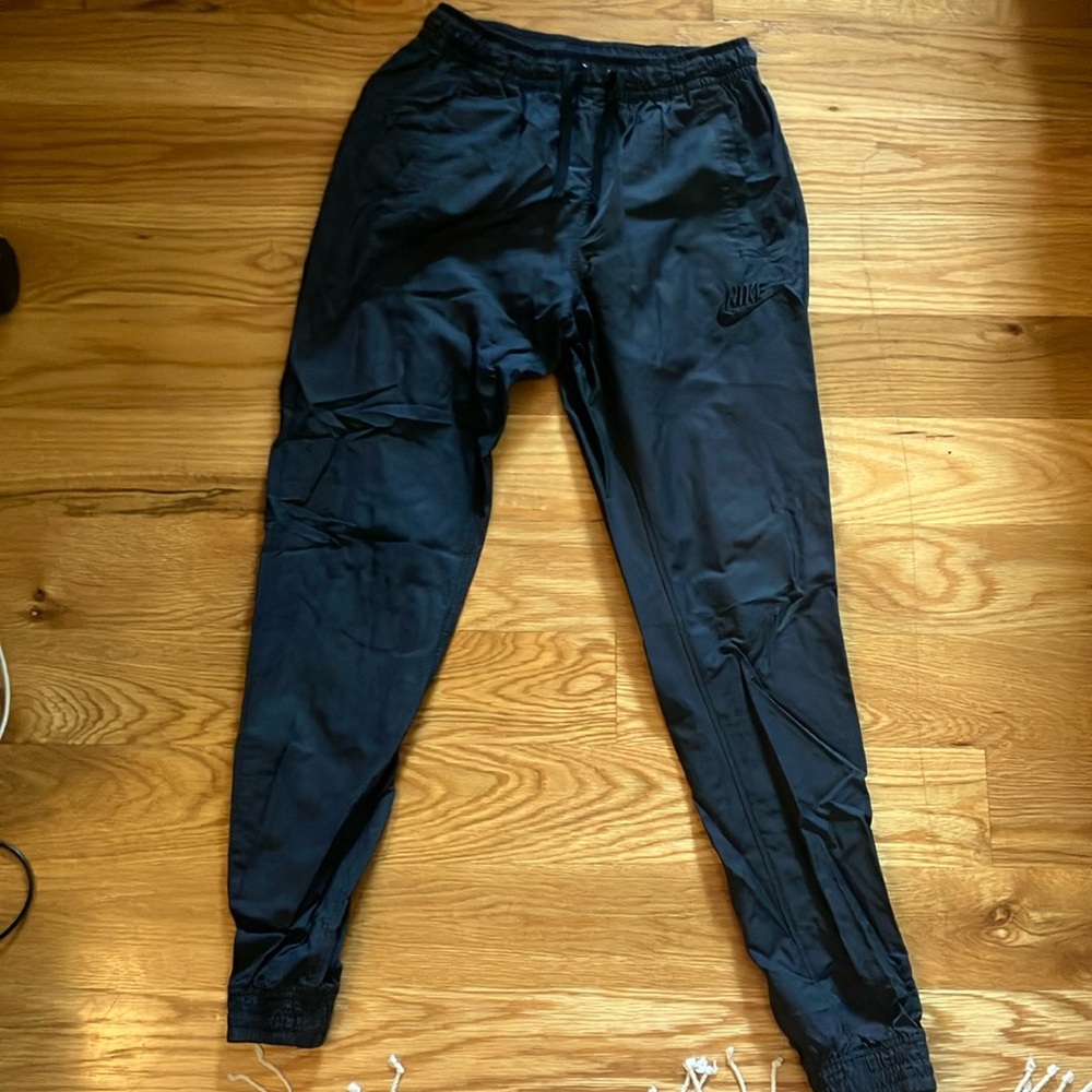 Nike Women’s small joggers